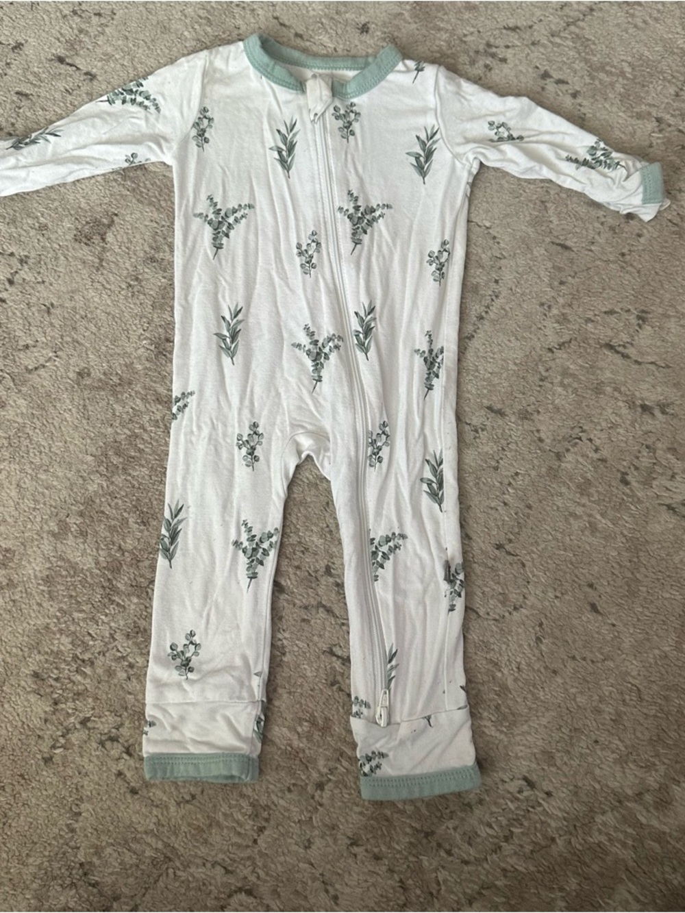 Kyte BABY Eucalyptus Long Sleeve Romper